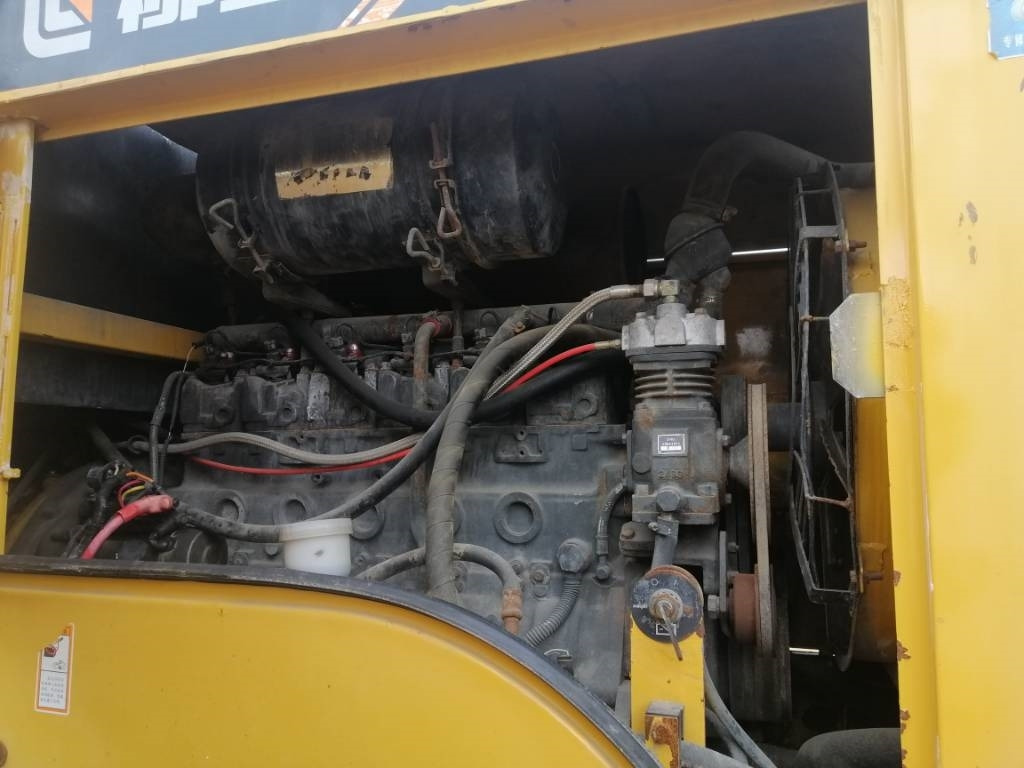 Wheel loader LiuGong CLG 836