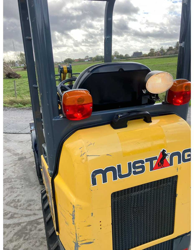 Wheel loader MUSTANG - AL 100 - SHOVEL - 2015