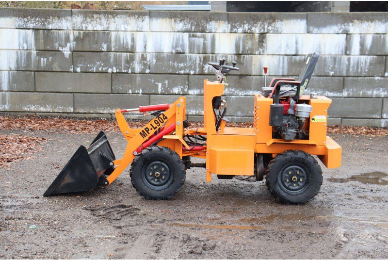 Wheel loader Machpro MPL904