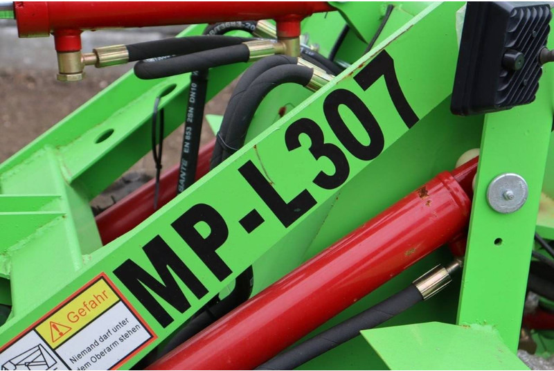 Wheel loader Machpro MP-L307
