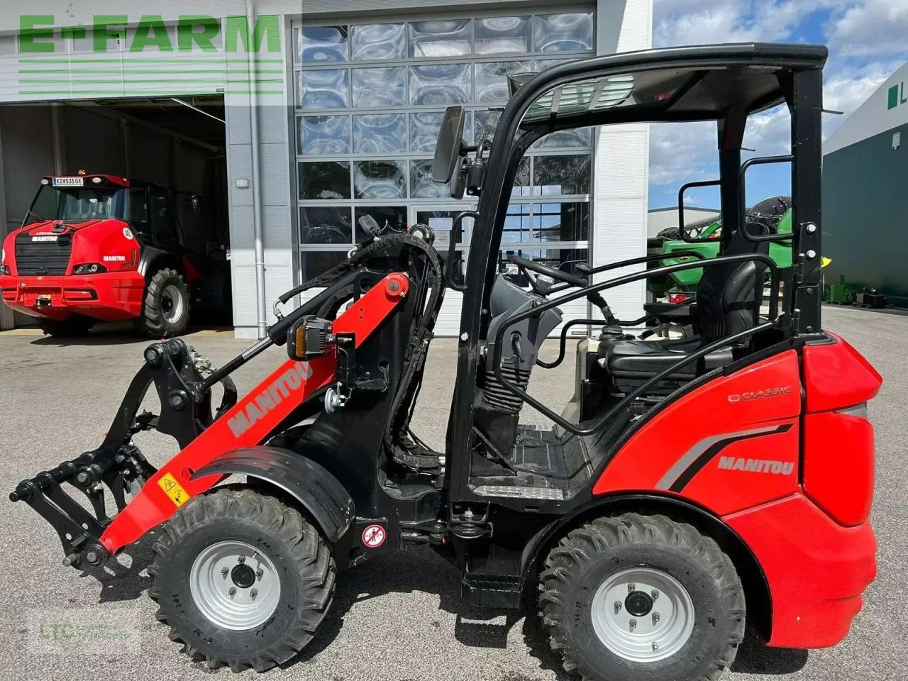 Wheel loader Manitou hoflader mla 2-25