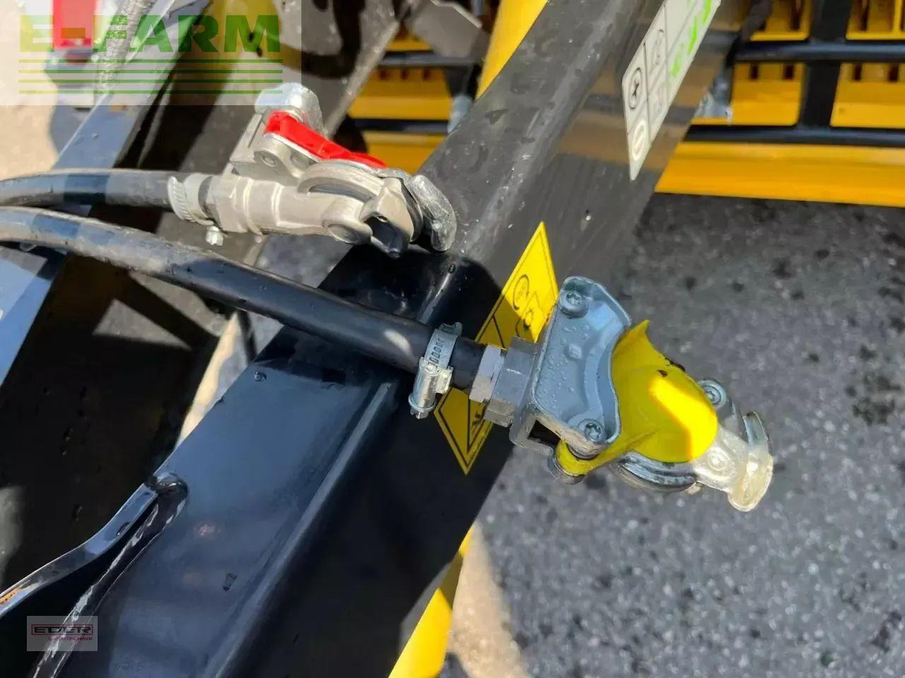 Wheel loader Manitou mla 4-50h knicklader demogerät