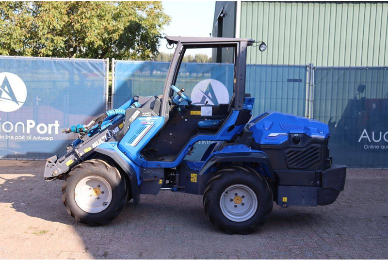 Wheel loader MultiOne 9.5