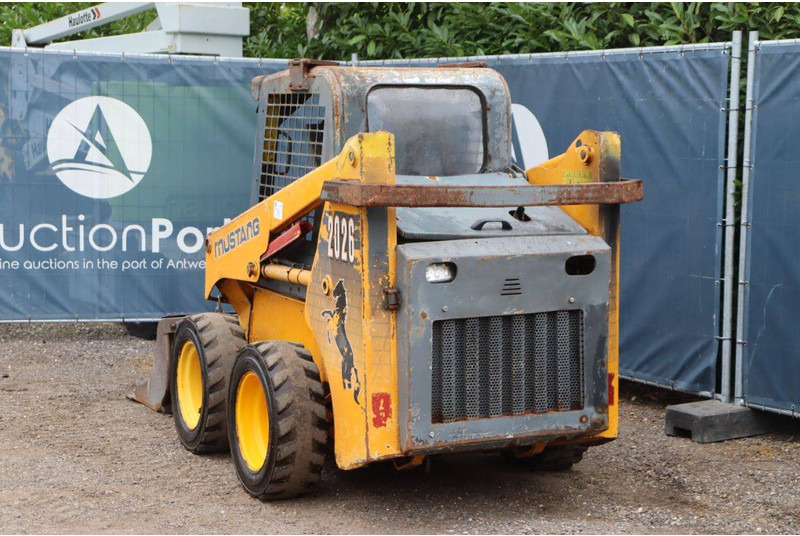 Wheel loader Mustang 2026