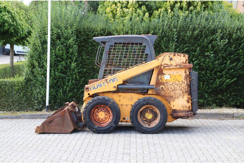 Wheel loader Mustang 2040