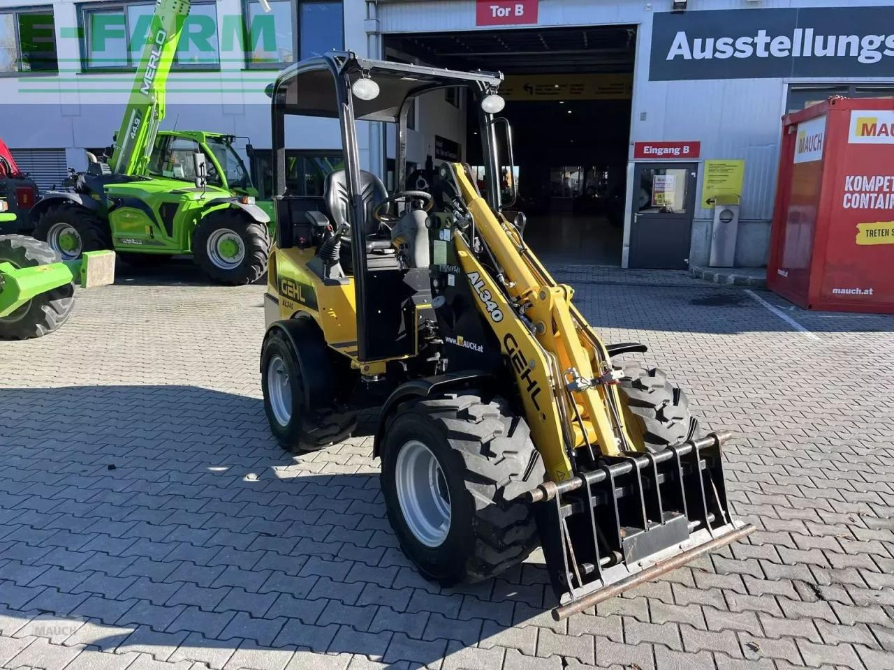 Wheel loader Mustang 340 mit euroaufnahme hydraulisch