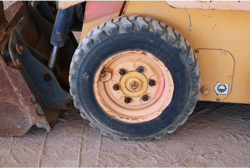 Wheel loader Mustang SL2012