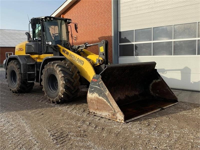 Wheel loader New Holland W170D