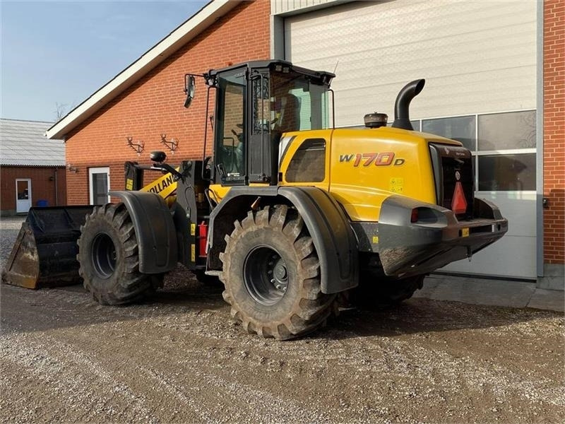 Wheel loader New Holland W170D