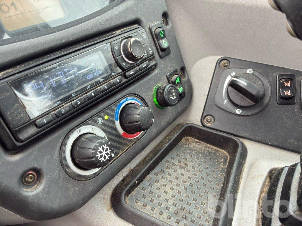 Wheel loader New Holland W80 C