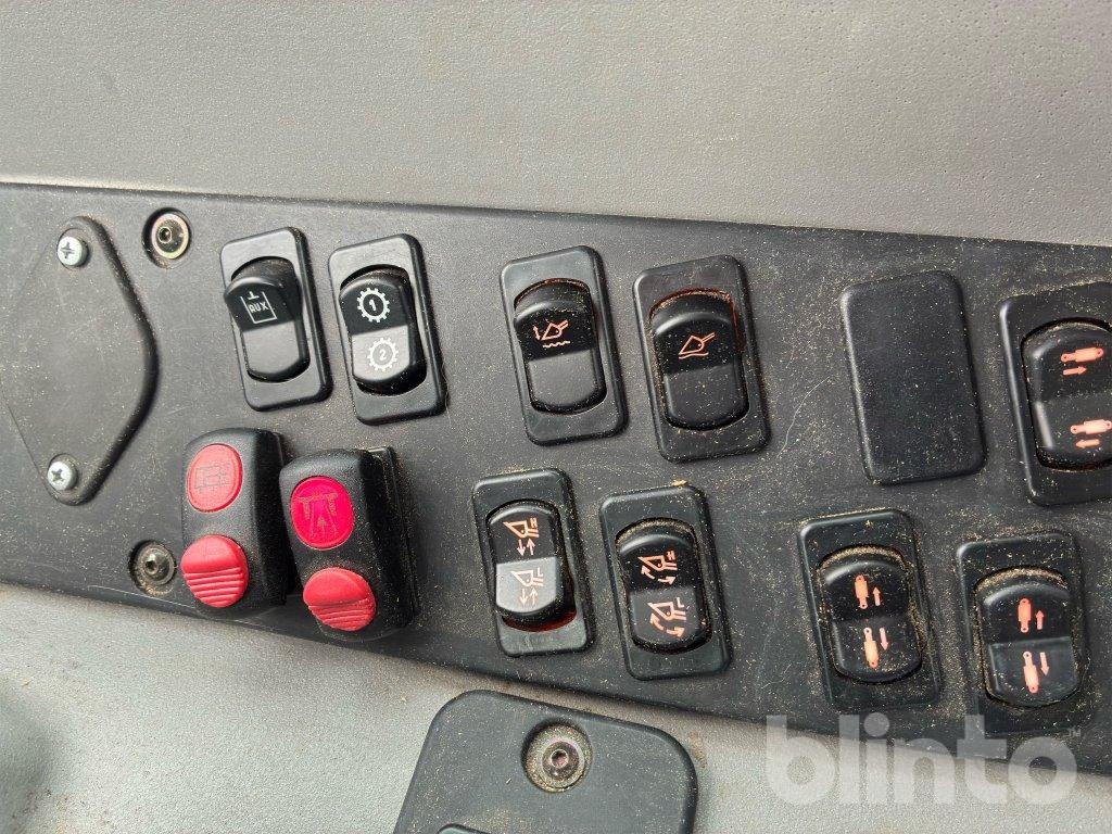 Wheel loader New Holland W80 C