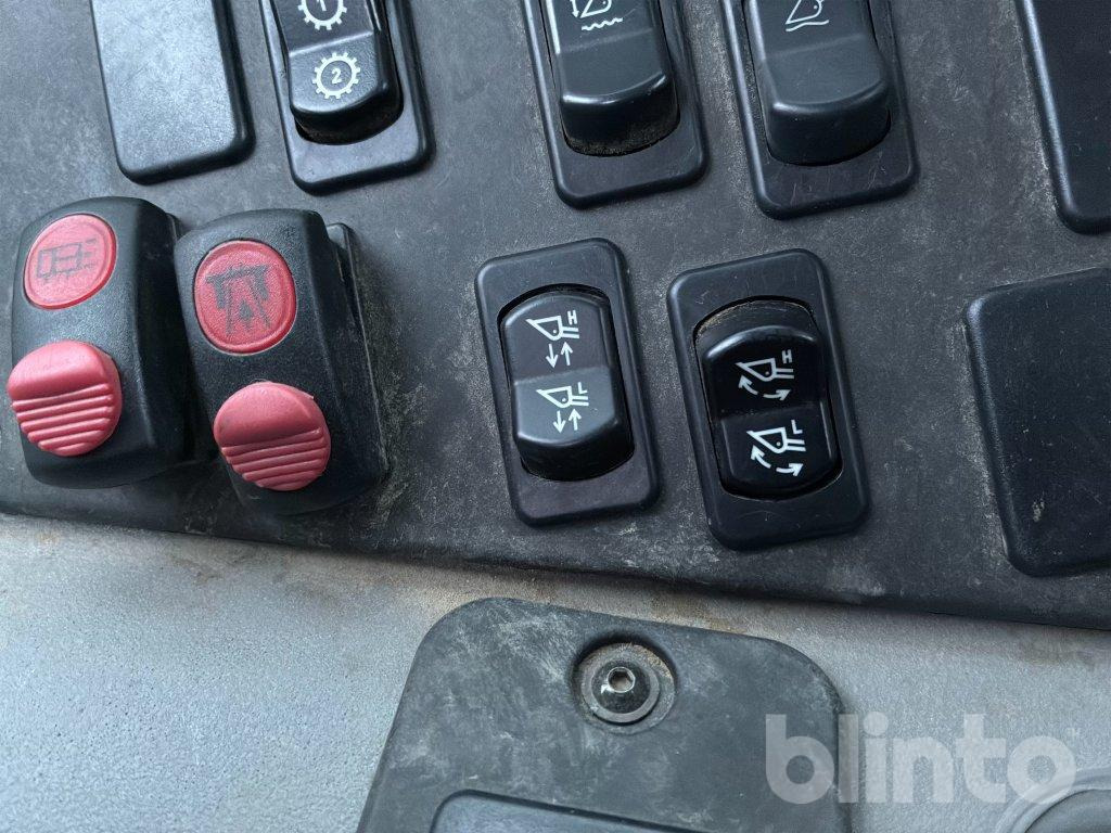 Wheel loader New Holland W80 C