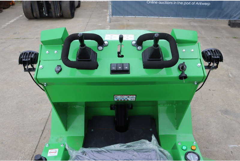 Wheel loader Nycheki