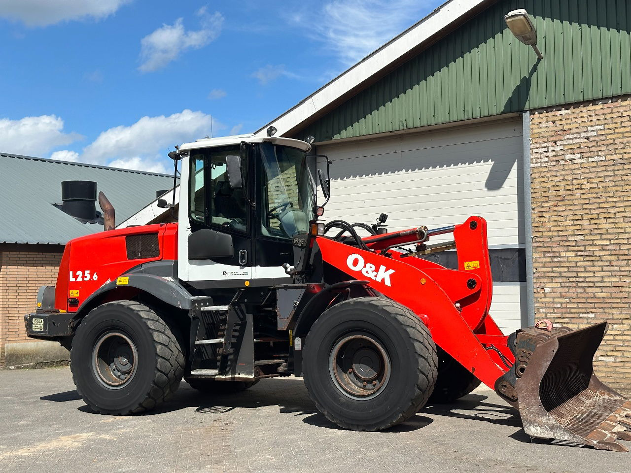 Wheel loader O & K 25.6
