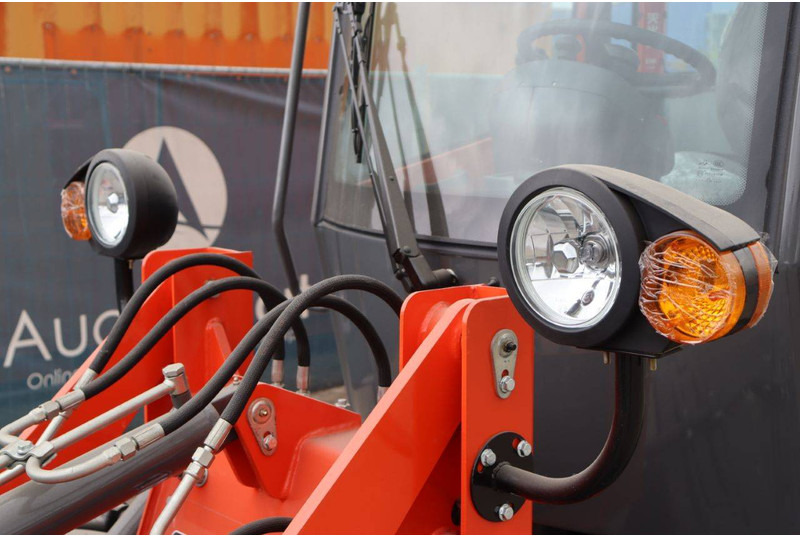 Wheel loader Panther 10-08