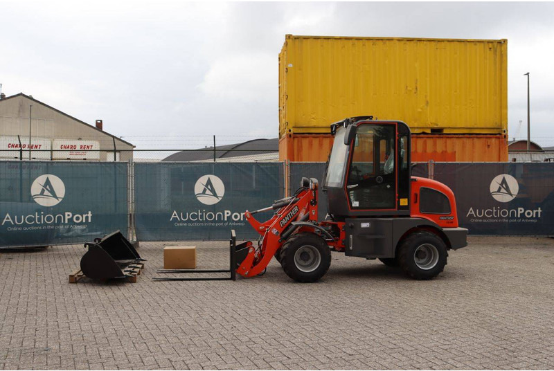 Wheel loader Panther 10-08
