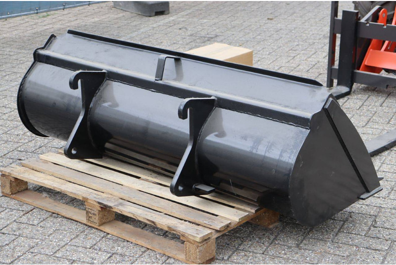 Wheel loader Panther 10-08