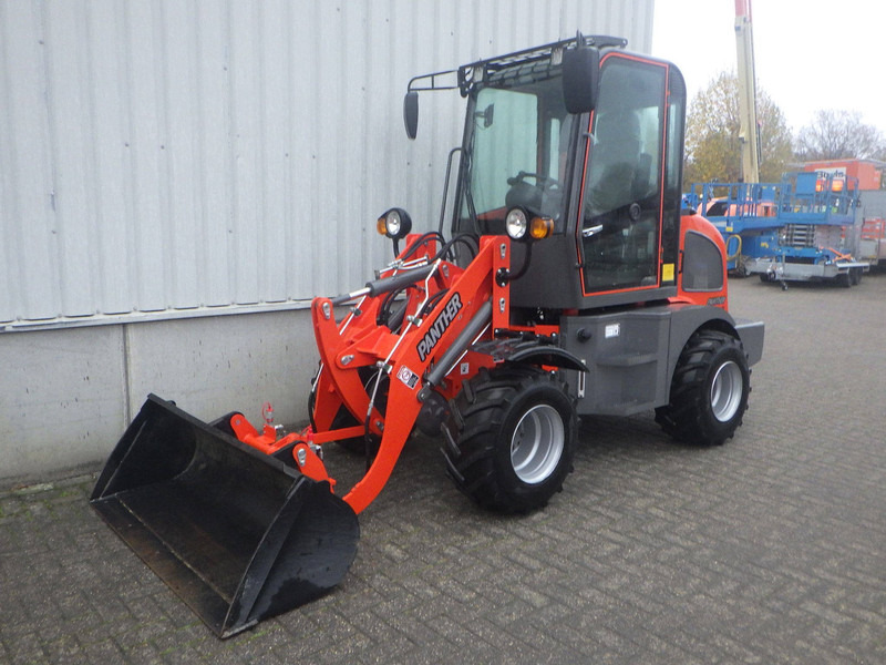 Wheel loader Panther 10-08