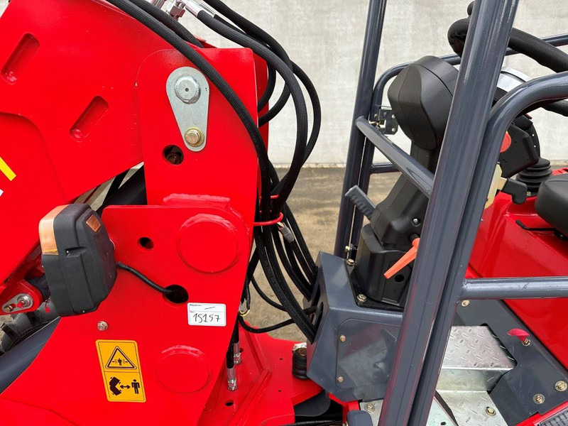 Wheel loader Plus Power HQ180T