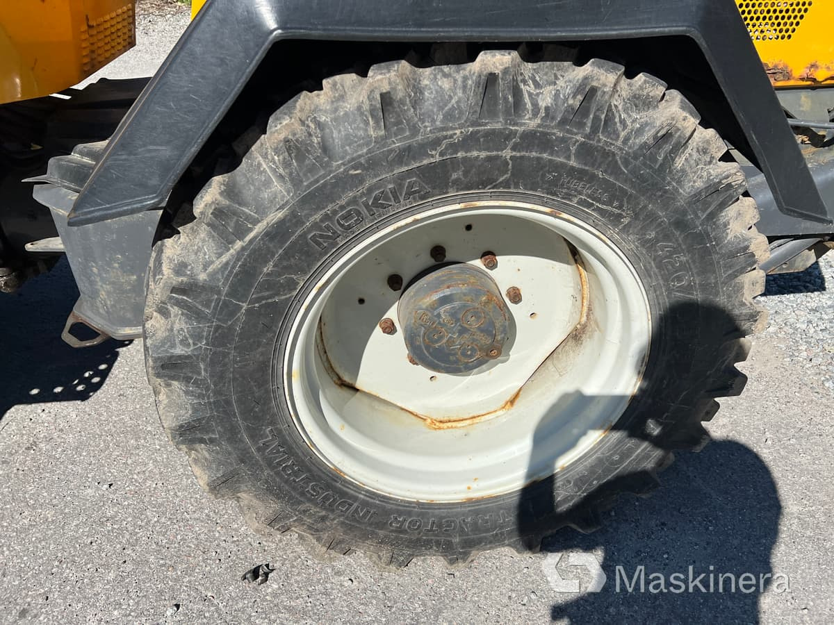 Wheel loader Redskapsbärare Wille 655 med vikplog
