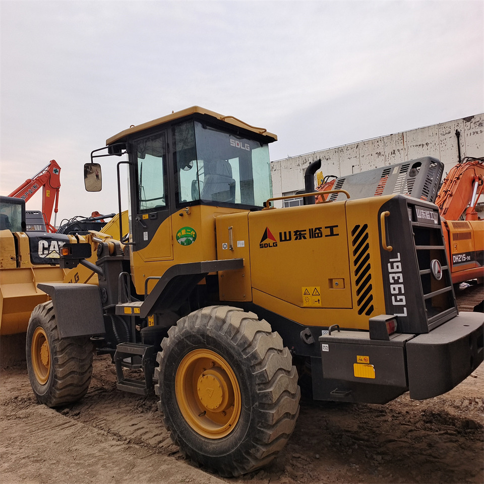 Wheel loader SDLG 936L