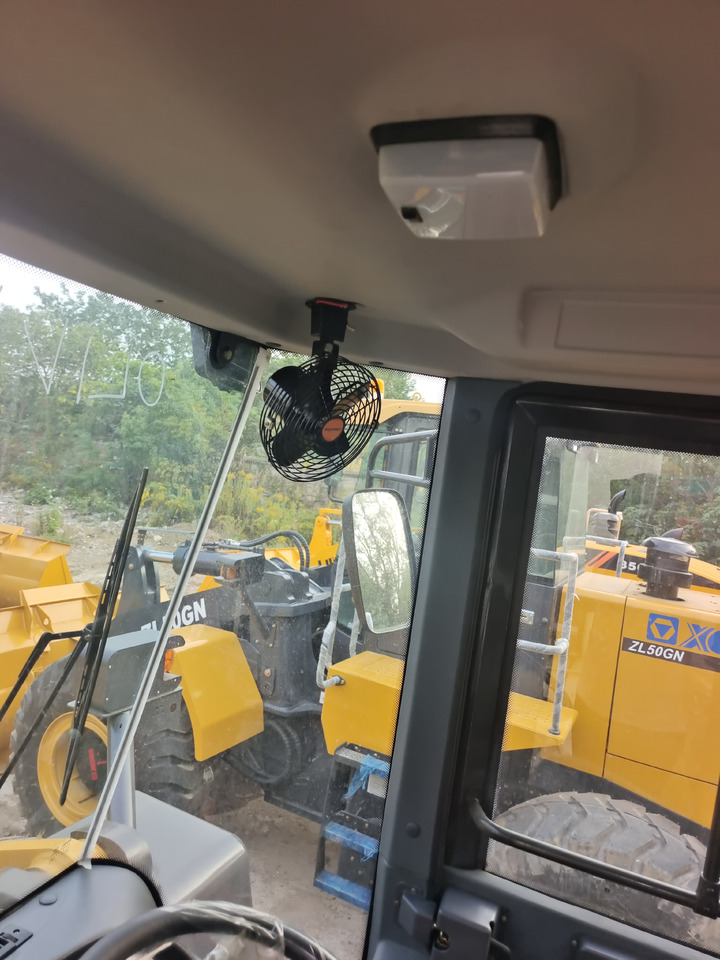 Wheel loader SDLG 956F