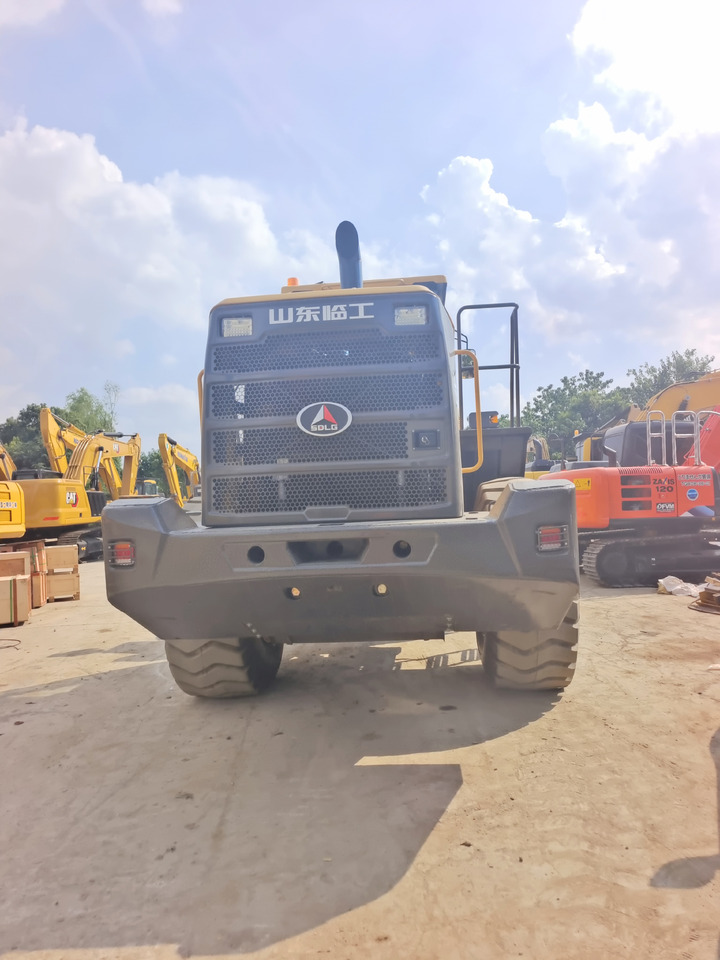 Wheel loader SDLG 956L