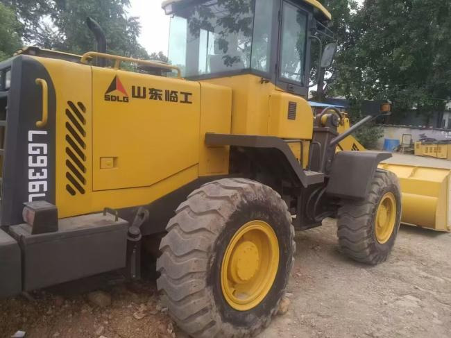 Wheel loader SDLG 956l