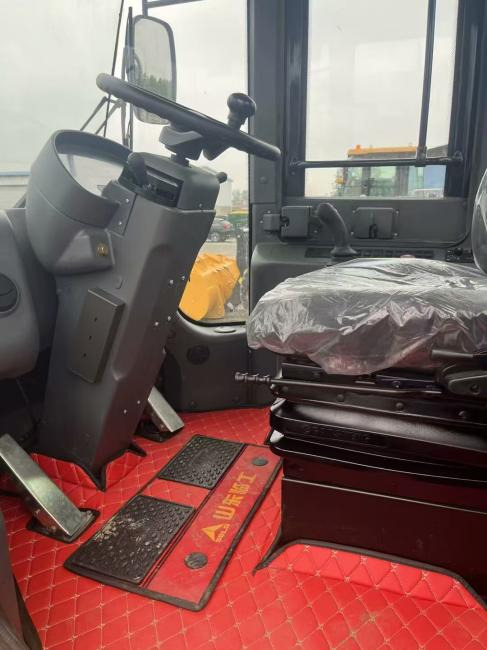 Wheel loader SDLG 956l