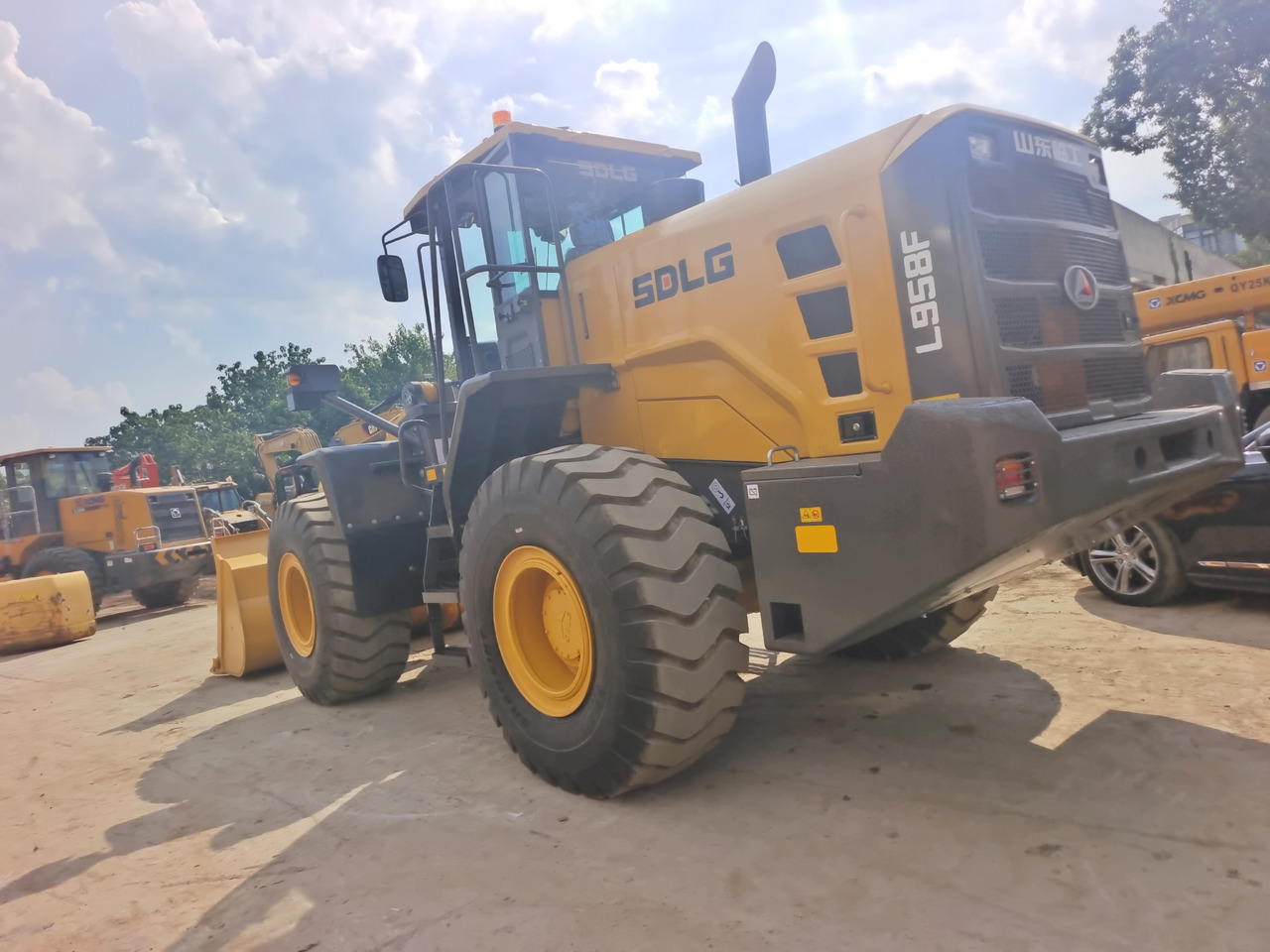 Wheel loader SDLG 958F