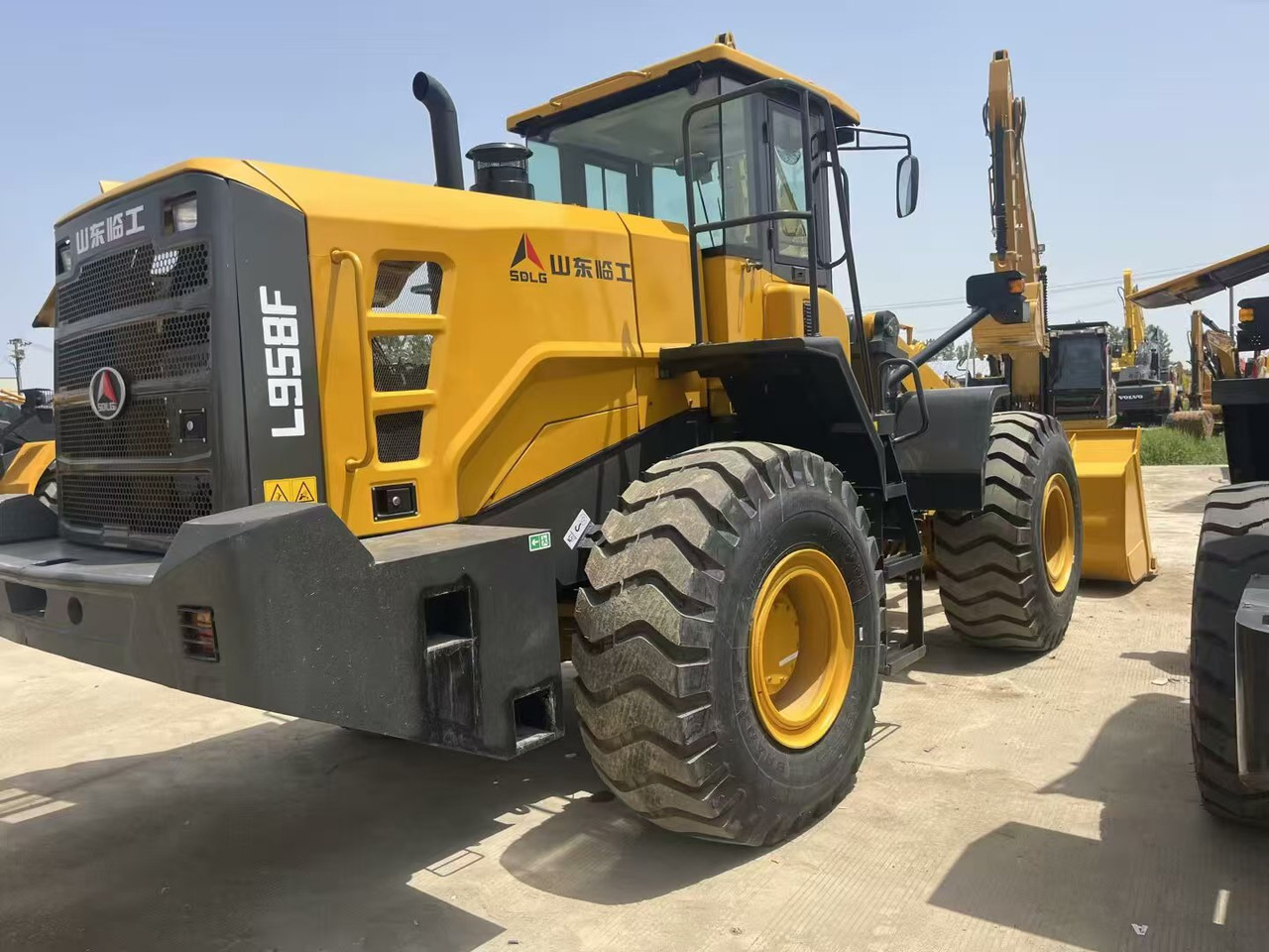 Wheel loader SDLG 958F