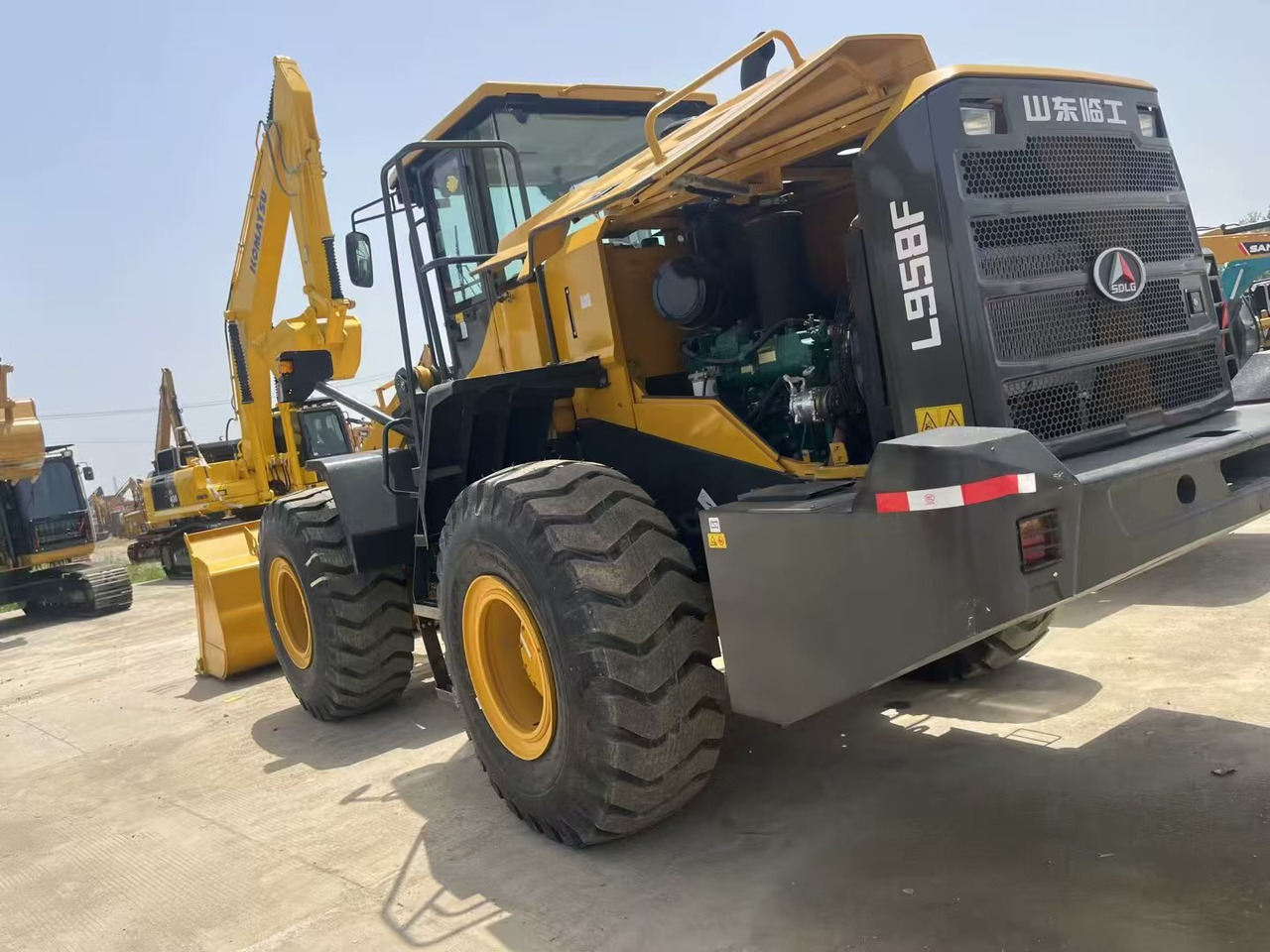 Wheel loader SDLG 958F