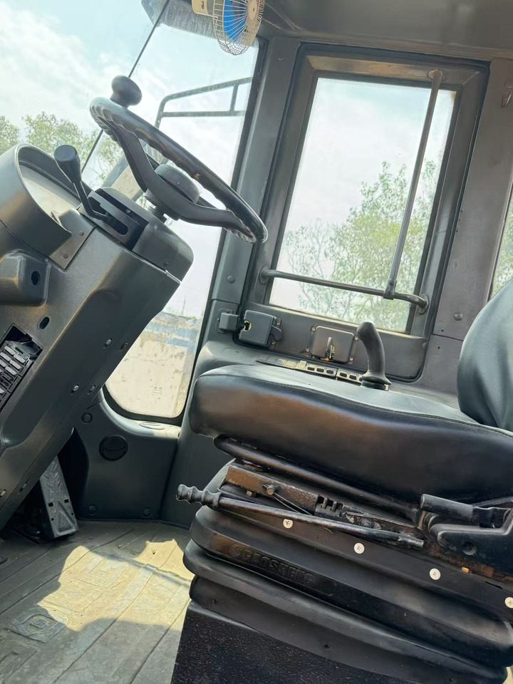 Wheel loader SDLG L936