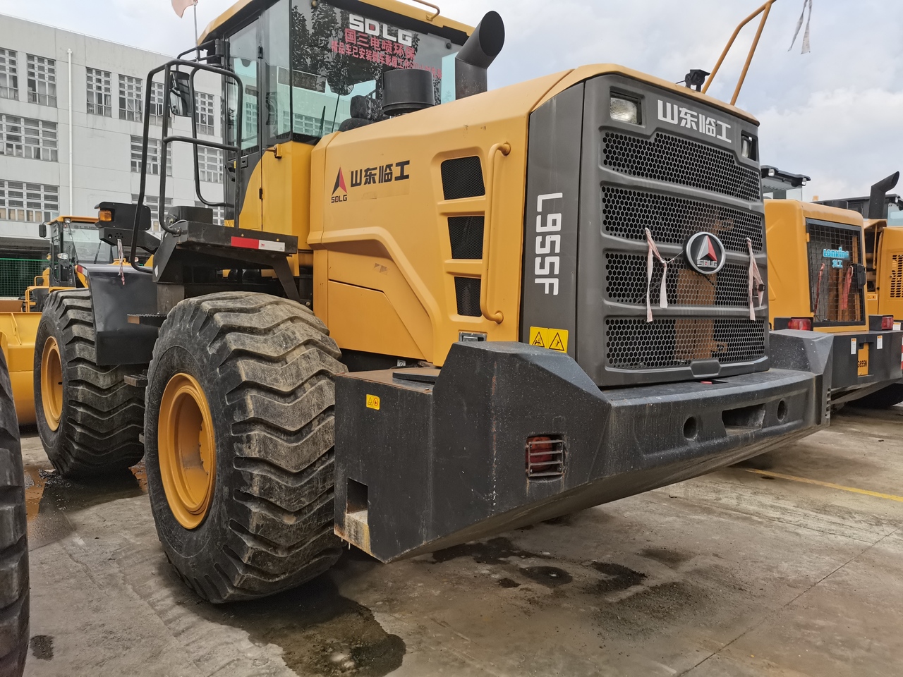 Wheel loader SDLG L955F