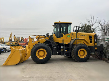 Wheel loader SDLG L956F