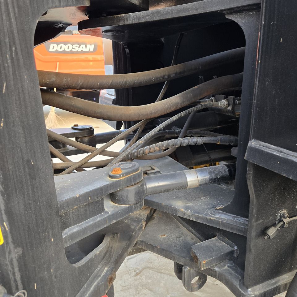 Wheel loader SDLG L956F