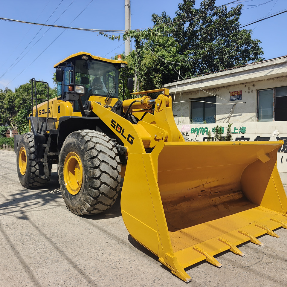 Wheel loader SDLG L956F