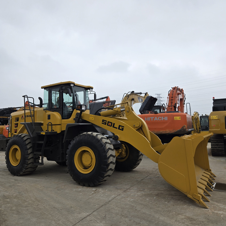 Wheel loader SDLG L956F