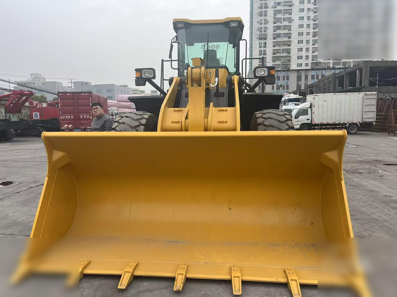 Wheel loader SDLG L956F