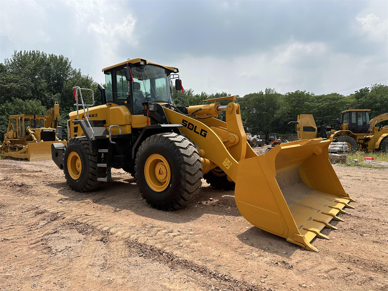 Wheel loader SDLG L956F