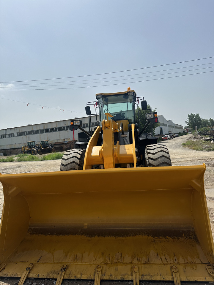 Wheel loader SDLG L958F
