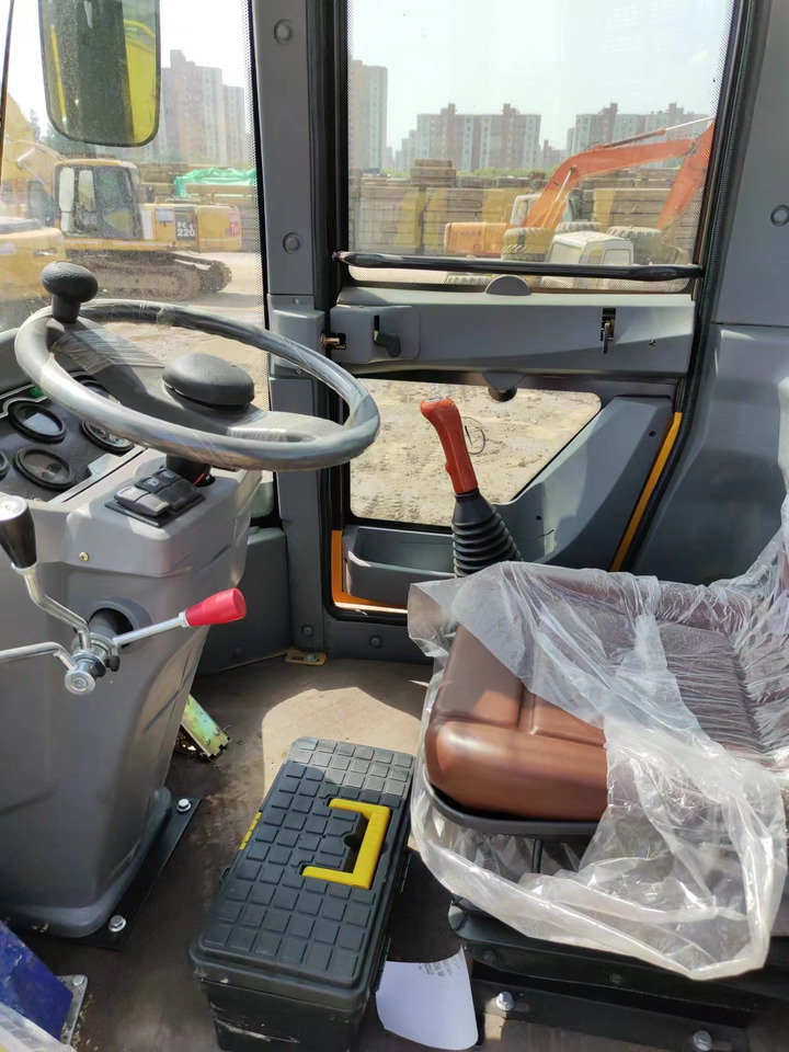 Wheel loader SDLG LG928