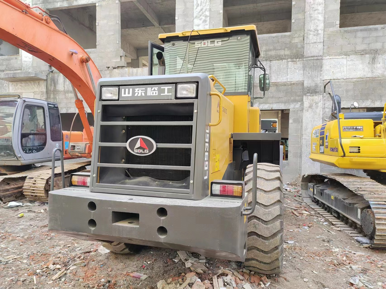 Wheel loader SDLG LG936L