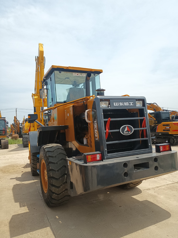 Wheel loader SDLG LG936L
