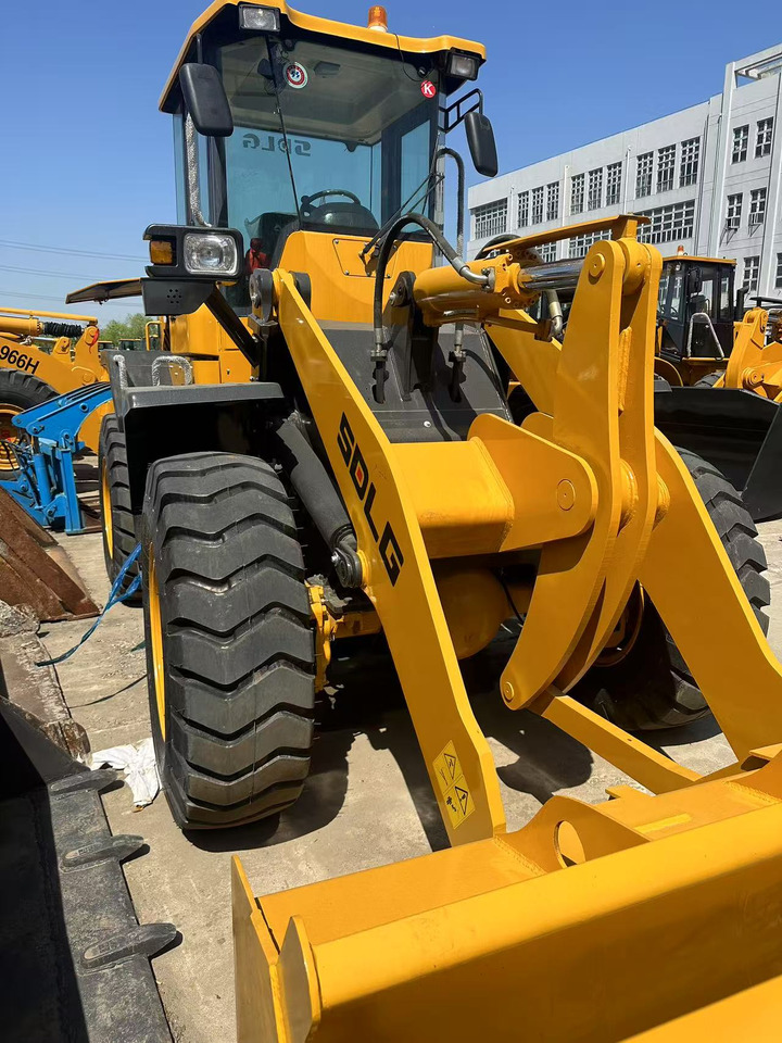 Wheel loader SDLG LG936L