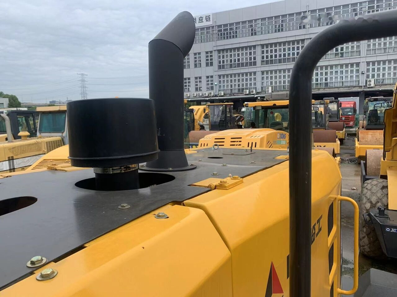 Wheel loader SDLG LG956F