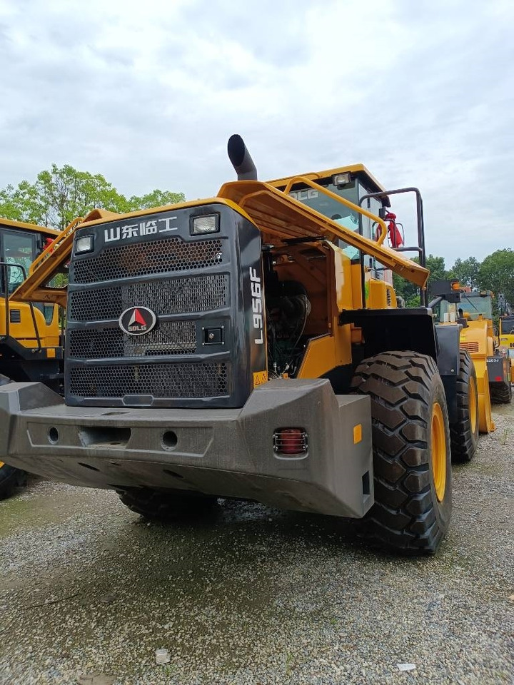 Wheel loader SDLG LG956F