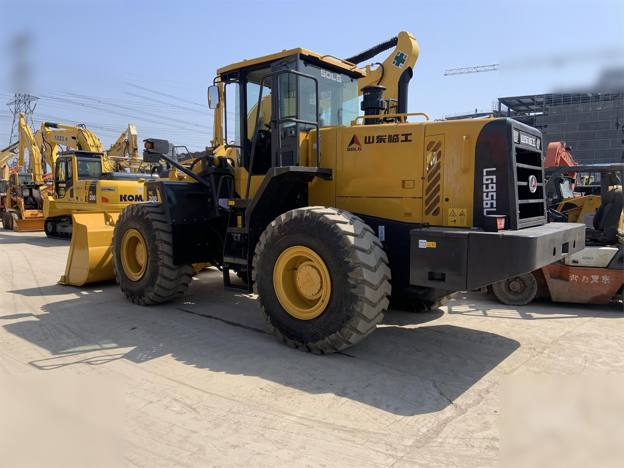 Wheel loader SDLG LG956L