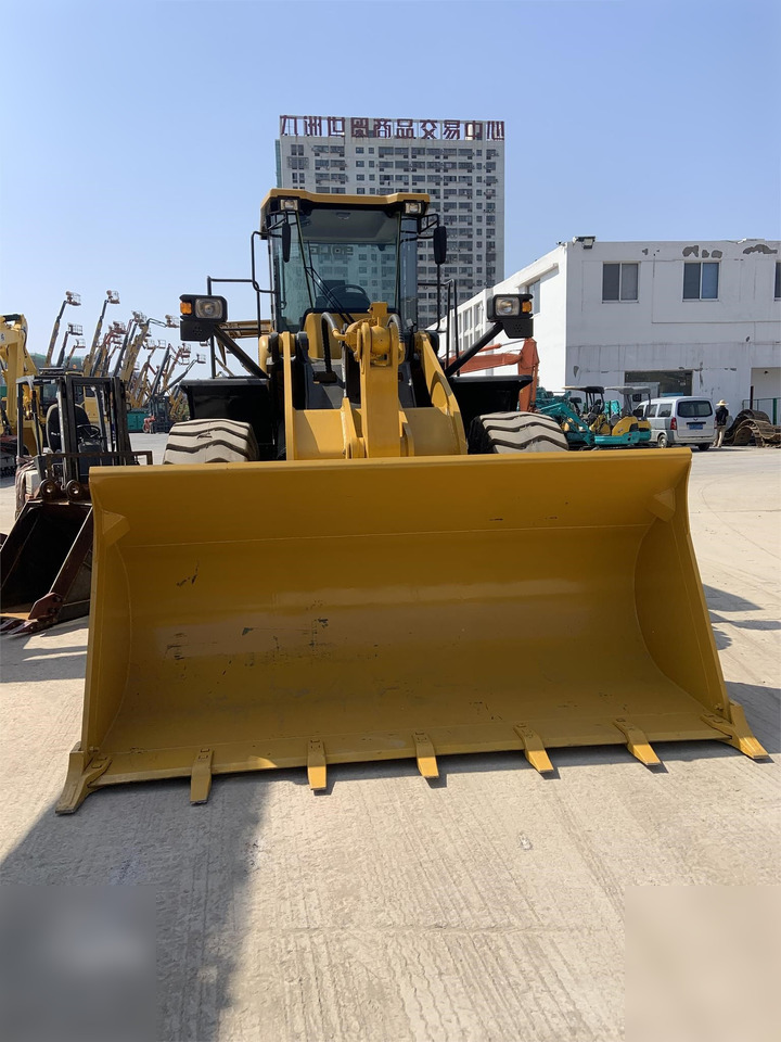 Wheel loader SDLG LG956L
