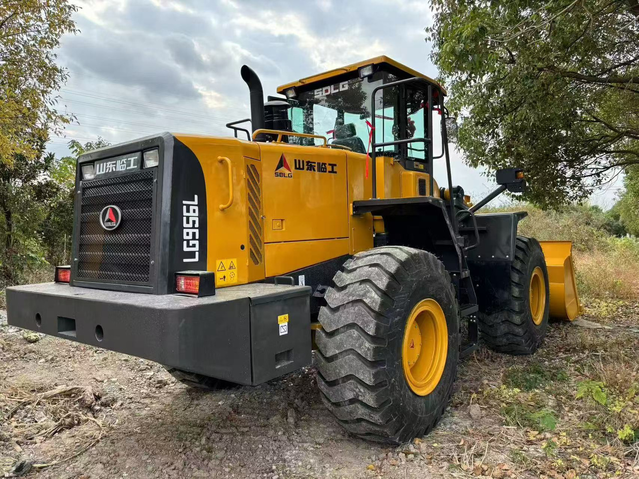 Wheel loader SDLG LG956L